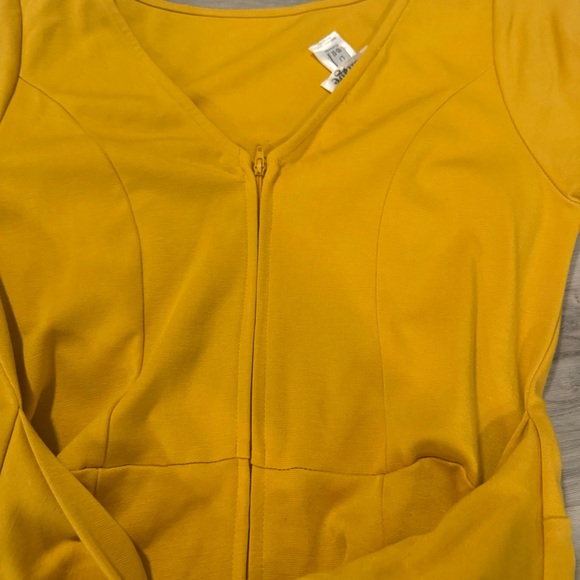 Unique Vintage Large 10/12 Yellow A-Line Dress - Picture 4 of 4